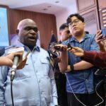 Natalius Pigai Ungkap Cerita ‘Rampas’ Kantor KemenHAM Saat Awal Menjabat