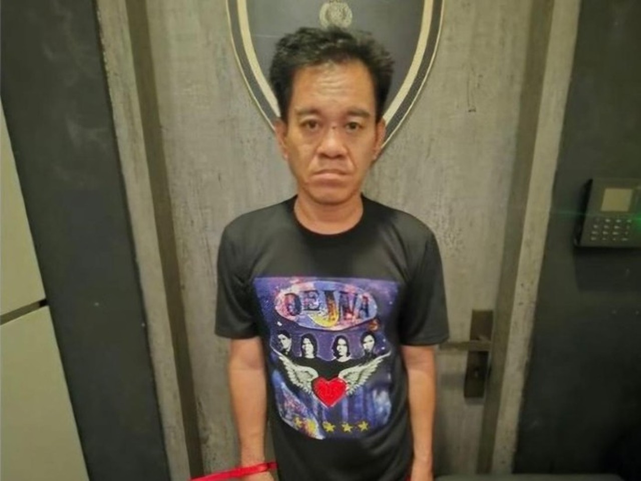 Tiga Perampok Sadis Palmerah Diringkus, Beraksi dengan Senjata Api Rakitan Tiga Perampok Sadis Palmerah Diringkus, Beraksi dengan Senjata Api Rakitan