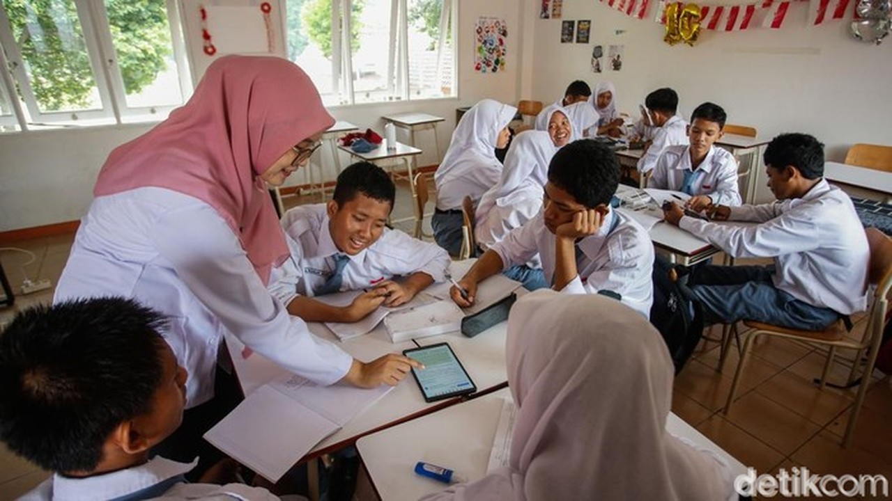 Pemerintah Matangkan SDM Guru Sekolah Rakyat Lewat Pelatihan Nasional untuk Atasi Kemiskinan