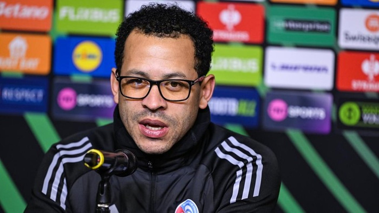 Suporter Strasbourg Geram Liam Rosenior Gabung Chelsea, Anggap Merusak Sepak Bola Prancis