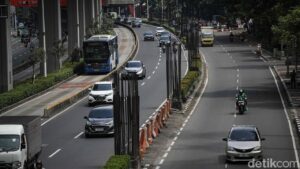 Pramono Anung Undang Sutiyoso Saksikan Pembongkaran Tiang Monorel Proyek Mangkrak 2004