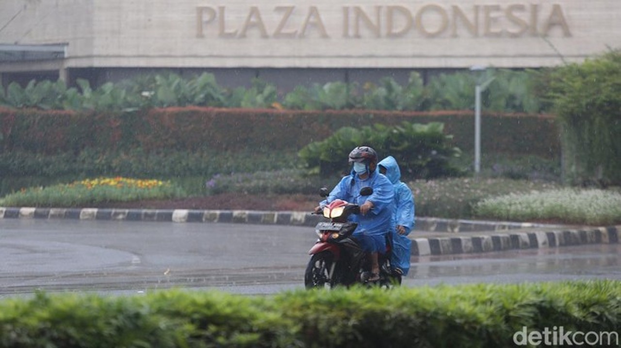 Waspada Hujan Lebat di Jakarta hingga Besok, BPBD Imbau Warga Siaga Bencana