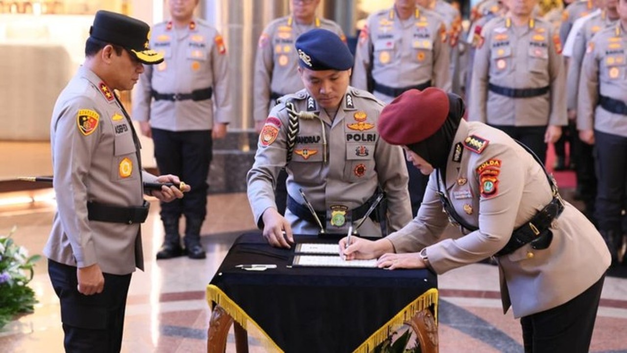 Kombes Rita Wulandari Pimpin Direktorat Perlindungan Perempuan dan Anak Pertama Polda Metro Jaya Kombes Rita Wulandari Pimpin Direktorat Perlindungan Perempuan dan Anak Pertama Polda Metro Jaya