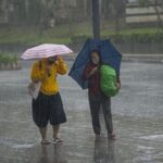 BPBD DKI Jakarta Keluarkan Peringatan Hujan Ringan-Sedang Berlaku 14-17 Januari 2026