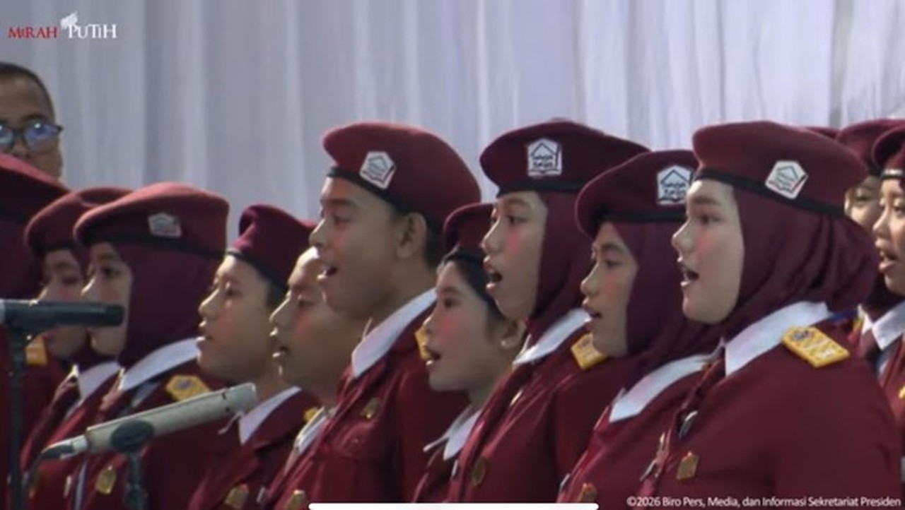 Siswi Sekolah Rakyat Ungkap Kebahagiaan Tampil di Depan Presiden Prabowo