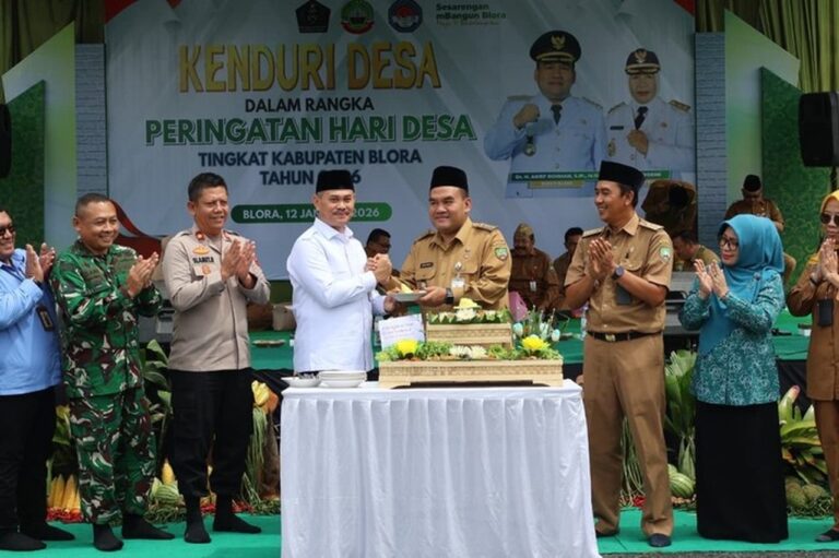 Dirjen PEID Hadiri Kendurian Hari Desa di Blora, Dukung Pembangunan Ekonomi dari Desa