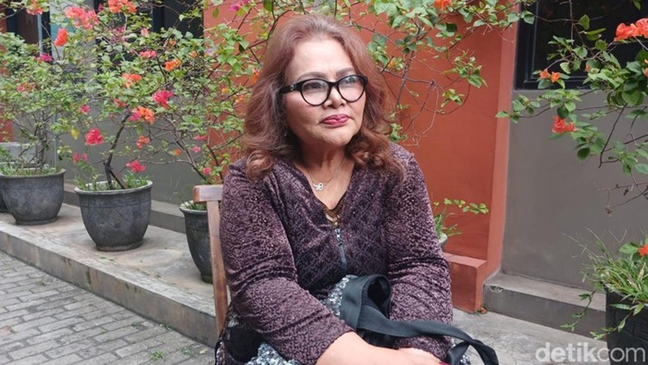 Eva Manurung Bela Virgoun, Sebut Inara Rusli ‘Maling’ dan Tuduh Jual Rekaman CCTV