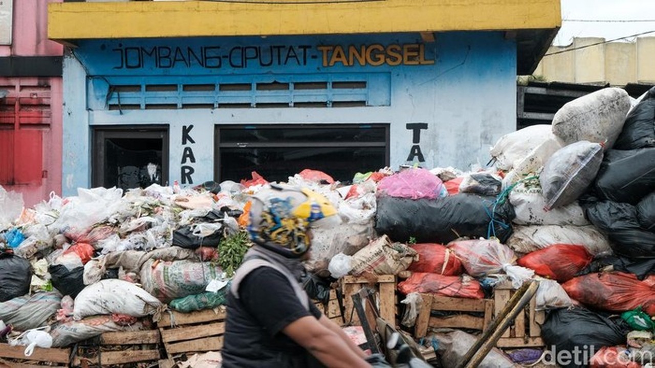 Sampah Tangsel Kembali ke Serang Usai Dihentikan Sementara, Pemkot Lakukan Perbaikan