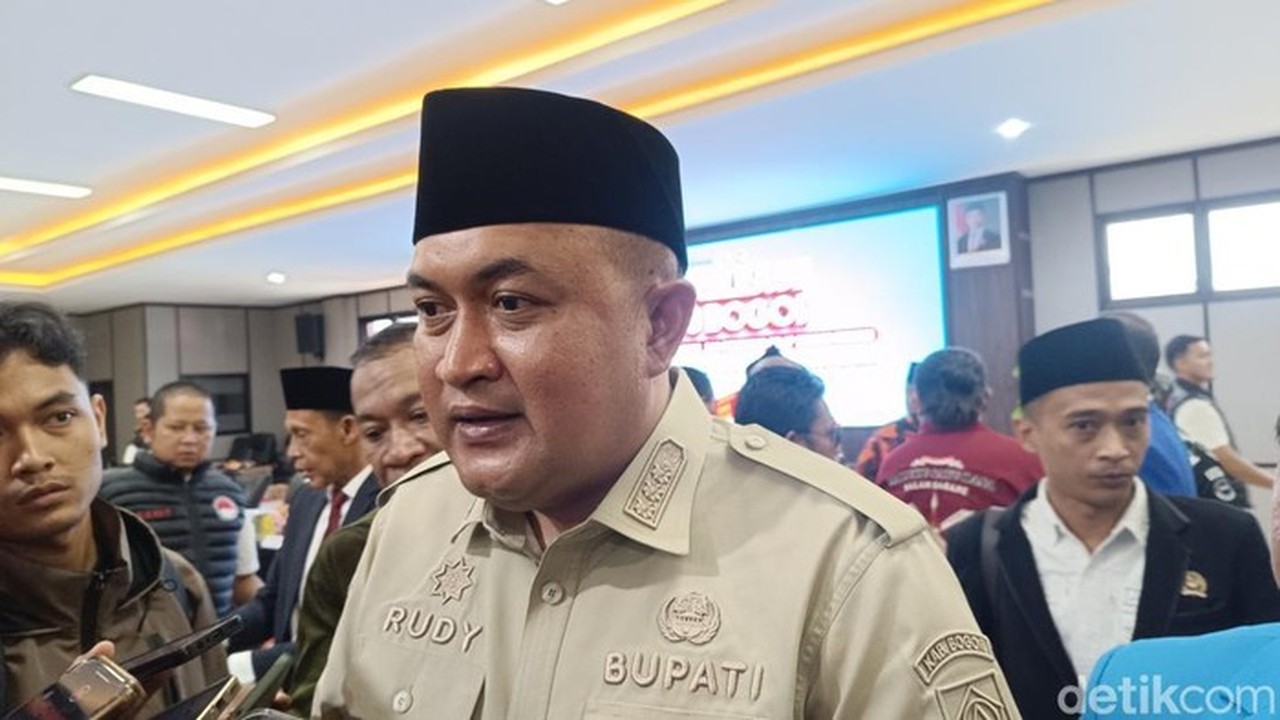 Bupati Bogor Pastikan Anggaran Pembebasan Lahan Jalur Tambang Cigudeg-Rumpin 2026