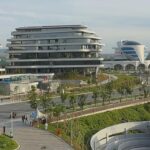 IKN Nusantara: Fasilitas Pemerintahan Rampung, Pekerja Lanjutkan Pembangunan Gedung Baru