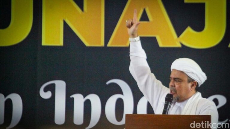 Habib Rizieq: Materi ‘Mens Rea’ Pandji Pragiwaksono Dinilai Menista Agama