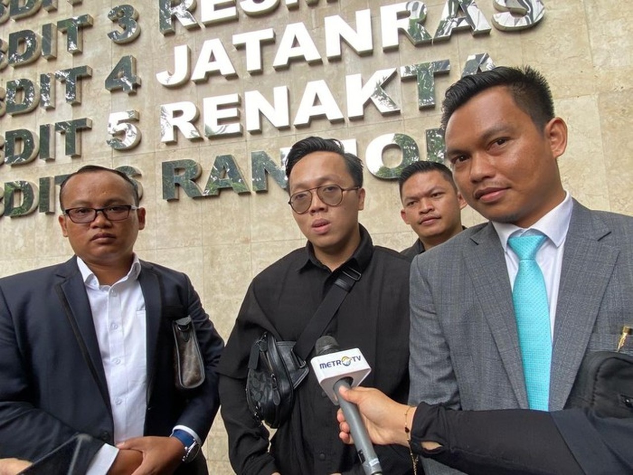 Younger Akui Rugi Rp 3 Miliar, Laporkan Dugaan Penipuan Kripto Timothy Ronald ke Polisi