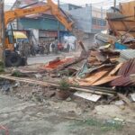 Satpol PP Bogor Tertibkan 17 Lapak PKL Liar di Pasar Cibinong yang Berdiri Tanpa Izin