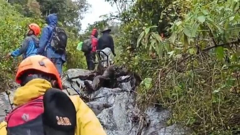 Pendaki Syafiq Ali Ditemukan Meninggal di Tebing Kawah Gunung Slamet