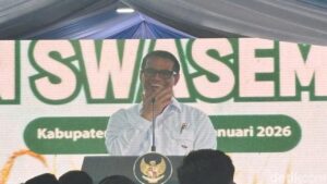 Momen Mentan Amran Sulaiman Salah Sebut Dedi Mulyadi Jadi Ridwan Kamil, Langsung Minta Maaf