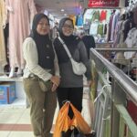 Cerita Tini Berburu Baju Lebaran di Tanah Abang Demi Harga Miring Jelang Idul Fitri