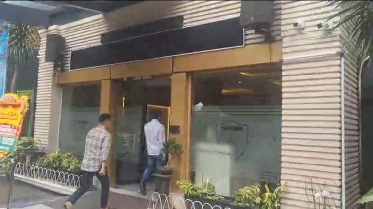 Richard Lee Belum Ditahan Meski Dicecar 73 Pertanyaan, Polisi Ungkap Alasannya Richard Lee Belum Ditahan Meski Dicecar 73 Pertanyaan, Polisi Ungkap Alasannya