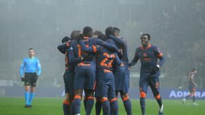 Cristian Chivu Peringatkan Inter Milan: Serie A Ketat, Bahaya Selalu Mengintai