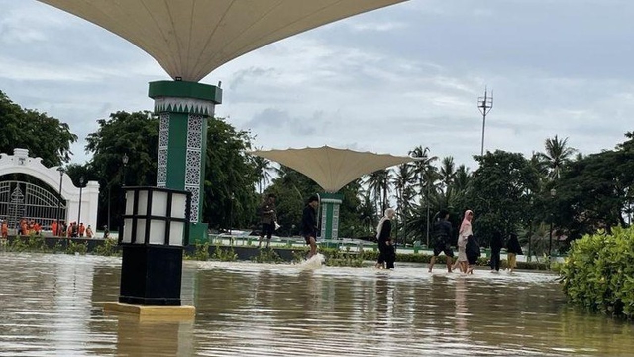 Banten Lama Rawan Banjir Akibat Kanal Menyempit, Pemprov Siapkan Revitalisasi