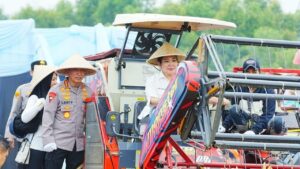 Kapolri: Panen Jagung Polri Capai 3,5 Juta Ton Sepanjang 2025, Dukung Swasembada Pangan Nasional