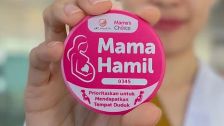 LRT Jakarta Permudah Ibu Hamil, Begini Cara Dapatkan Pin Khusus Perjalanan Aman LRT Jakarta Permudah Ibu Hamil, Begini Cara Dapatkan Pin Khusus Perjalanan Aman
