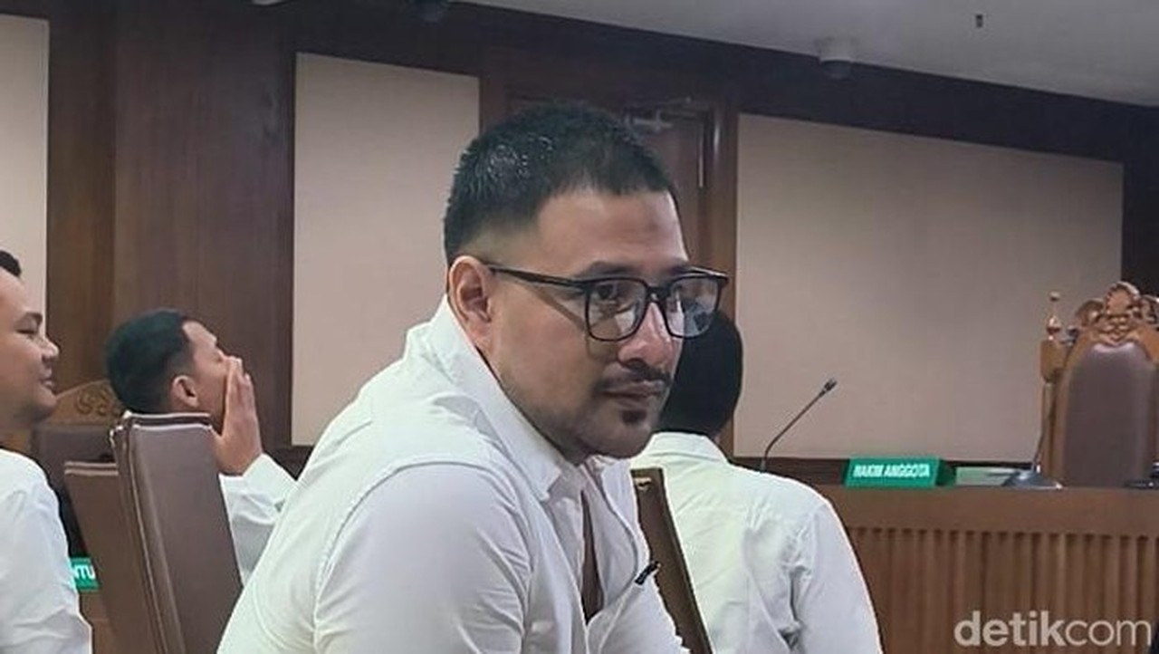 Ammar Zoni Tolak Teken Berkas Kasus Narkoba, Akui Bayar Ganda untuk Kamar Sendiri