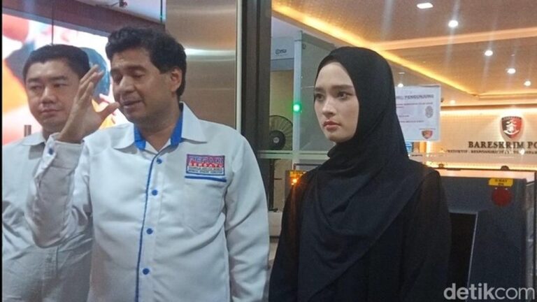 Inara Rusli Desak Laporan Dugaan Perzinaan Ditahan, Bukti CCTV Dianggap Ilegal