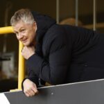 Gary Neville Sebut Rencana MU Rekrut Solskjaer Lagi Bak Siklus ‘Groundhog Day’