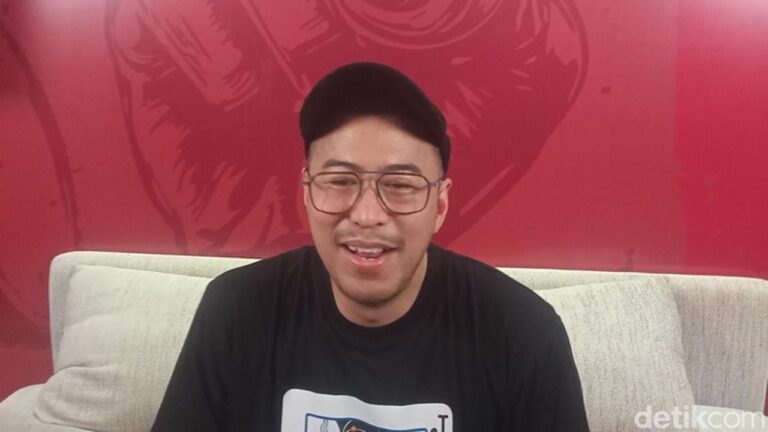 Komika Pandji Pragiwaksono Dilaporkan ke Polisi Atas Dugaan Penistaan Agama Terkait Materi ‘Mens Rea’ Komika Pandji Pragiwaksono Dilaporkan ke Polisi Atas Dugaan Penistaan Agama Terkait Materi ‘Mens Rea’