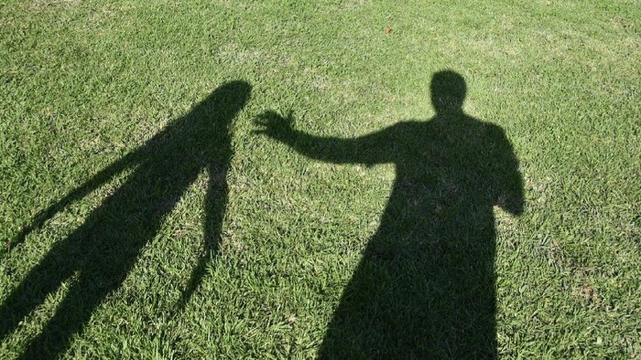 Pedagang Takoyaki di Jakbar Ditangkap, Diduga Lecehkan Gadis 11 Tahun yang Dijemput Pakai Sepeda Mini Pedagang Takoyaki di Jakbar Ditangkap, Diduga Lecehkan Gadis 11 Tahun yang Dijemput Pakai Sepeda Mini