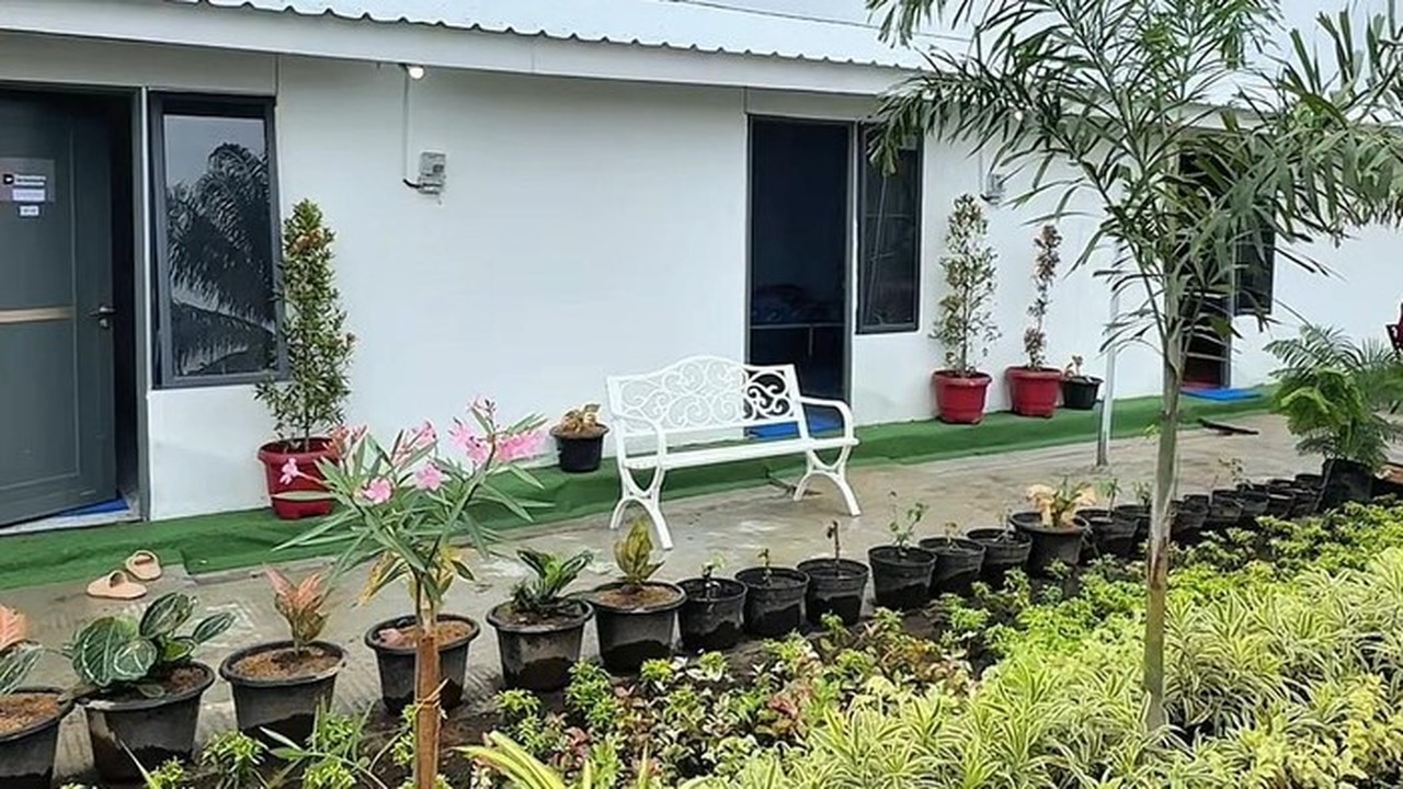 Korban Banjir Aceh Tamiang Tempati Hunian Danantara, Rika Jahara: Senang Sekali Saya! Korban Banjir Aceh Tamiang Tempati Hunian Danantara, Rika Jahara: Senang Sekali Saya!