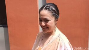 Sienna ke Marshanda: “Aku Tak Perlu Ibu Sempurna, Cukup Ada untukku”