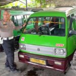 Angkot Ugal-ugalan di Bogor Tabrak Ojol, Sopir Kabur dan Kini Diburu Polisi