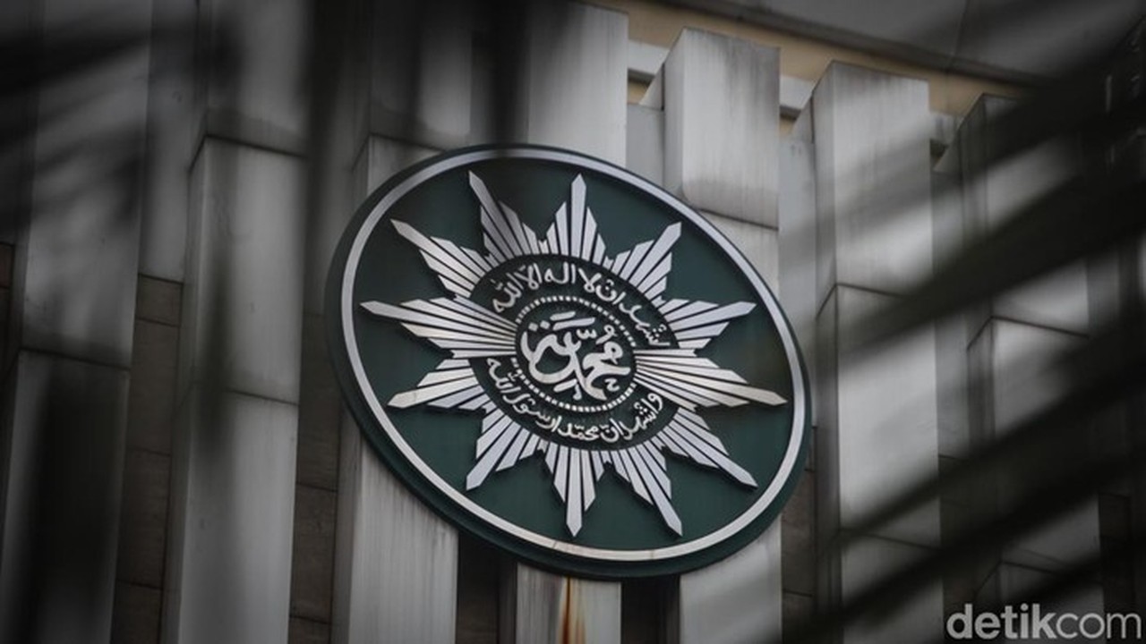 Muhammadiyah: Pelaporan Pandji Pragiwaksono Terkait Tambang Bukan Sikap Resmi Organisasi Muhammadiyah: Pelaporan Pandji Pragiwaksono Terkait Tambang Bukan Sikap Resmi Organisasi