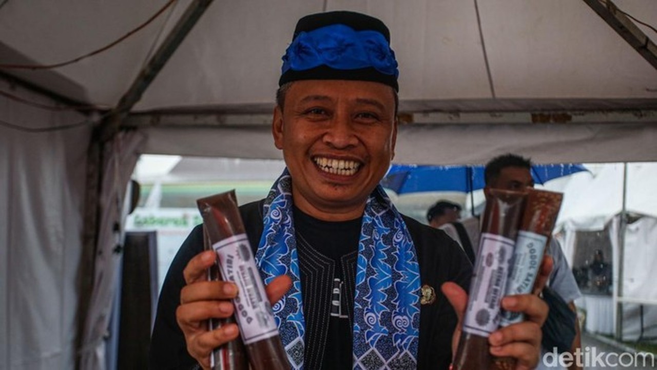 Pemkot Depok Gelontorkan Rp 100 Miliar untuk Pelebaran Jalan Sawangan Atasi Macet Pemkot Depok Gelontorkan Rp 100 Miliar untuk Pelebaran Jalan Sawangan Atasi Macet